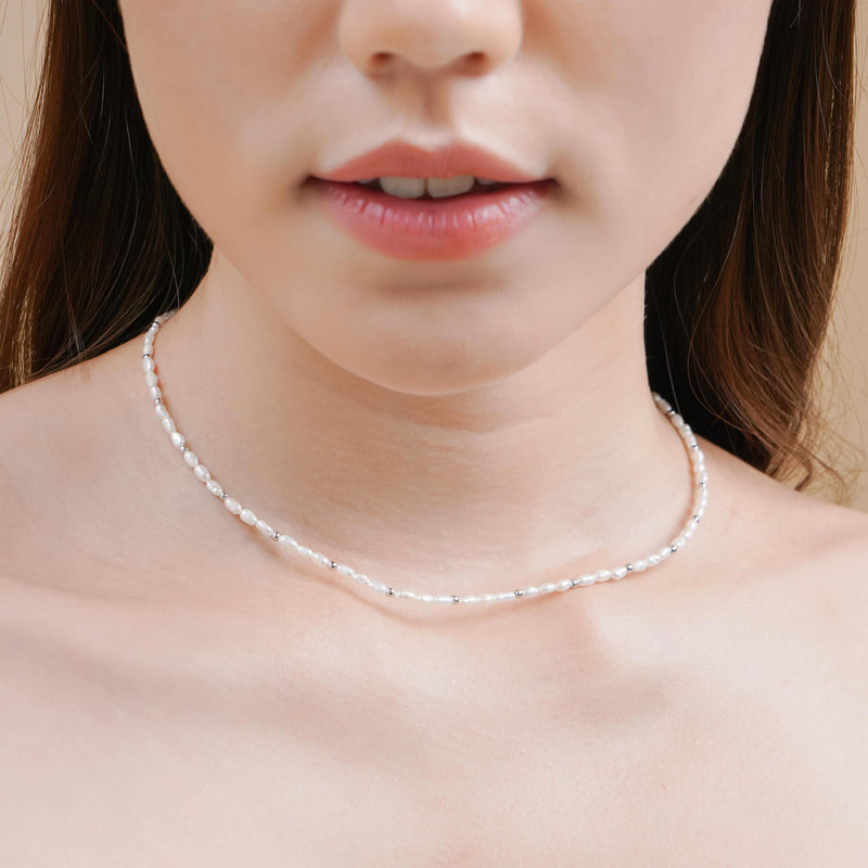 Corelia Pearl Choker