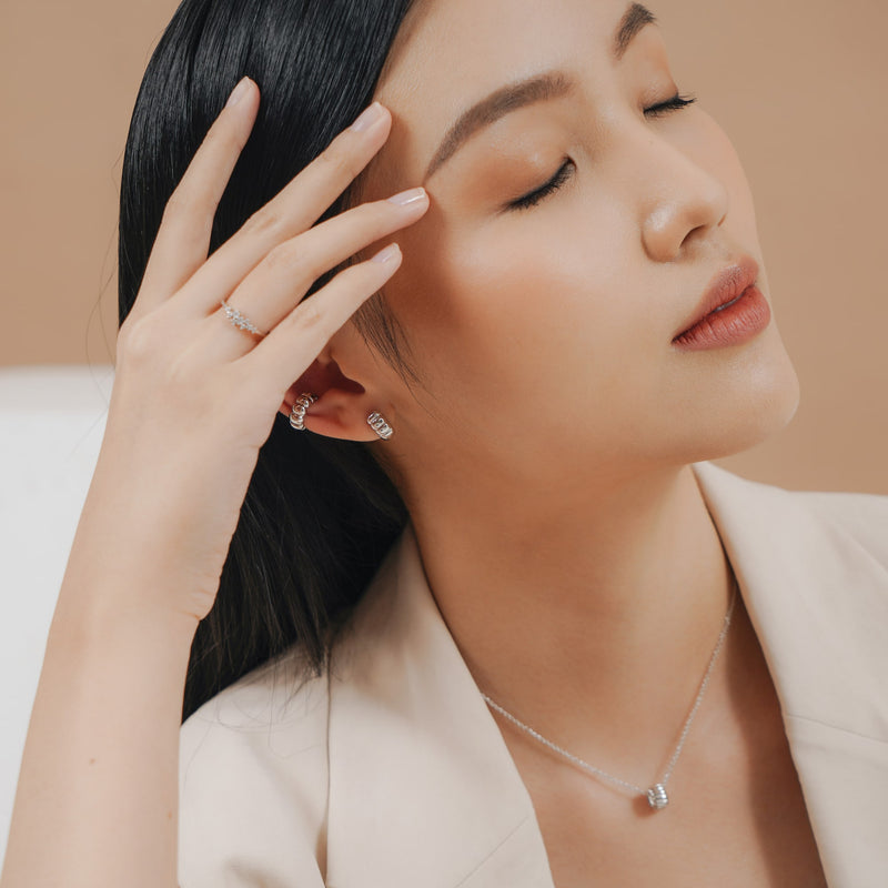 Bailey Chubby Hoops.