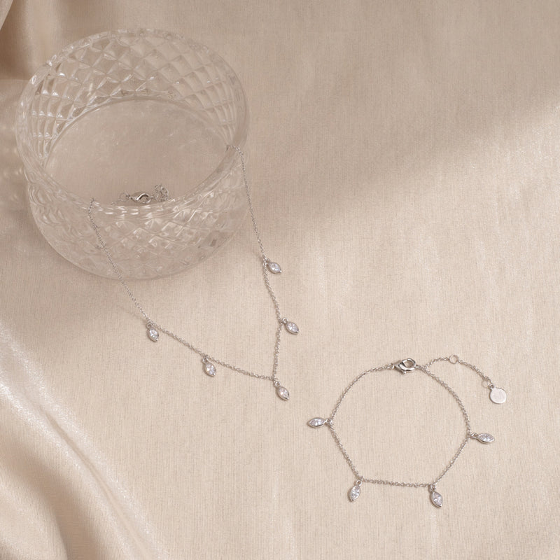 Val Marquise Necklace.